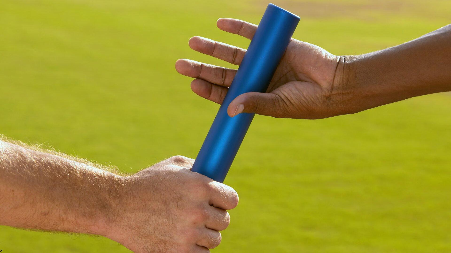 赛场风云外的宁静坚守,当争议喧嚣时,他们的目光只望向终点