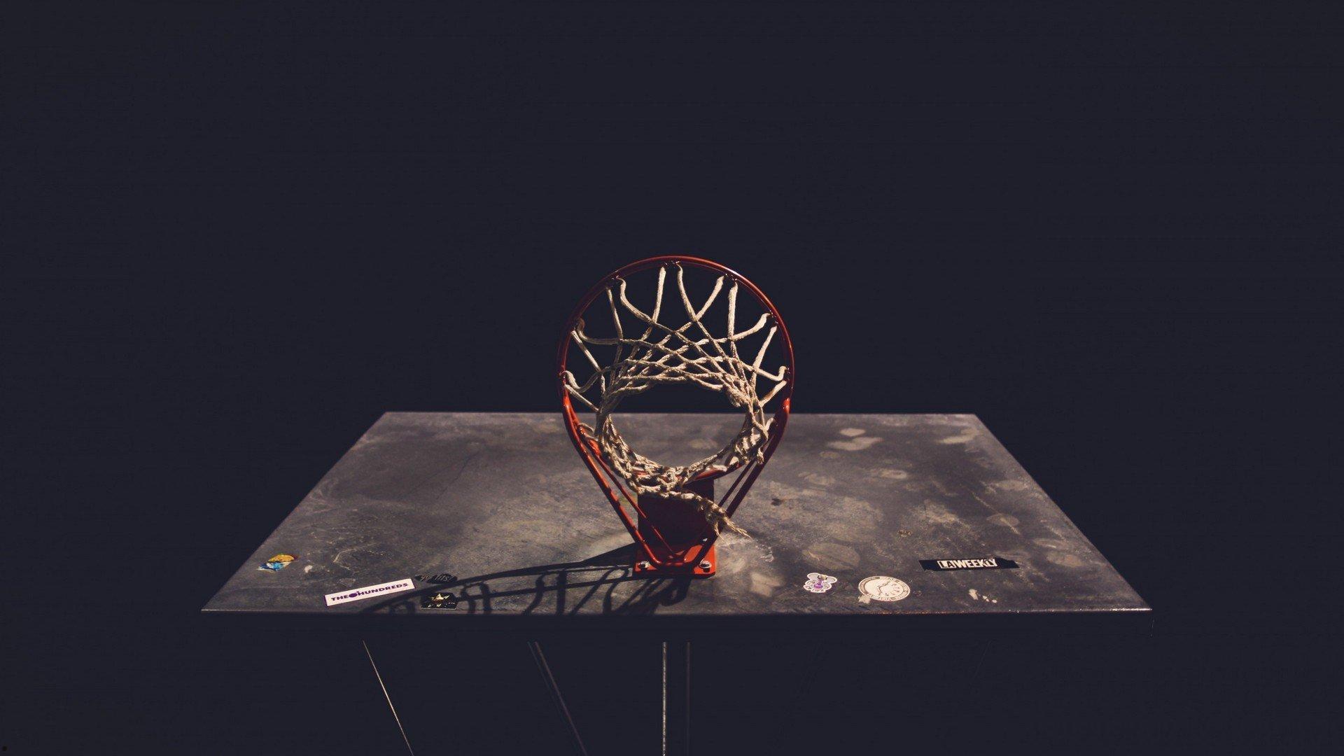 哈德森总得分破万分大关创历史,空砍群主频现CBA赛场引深思