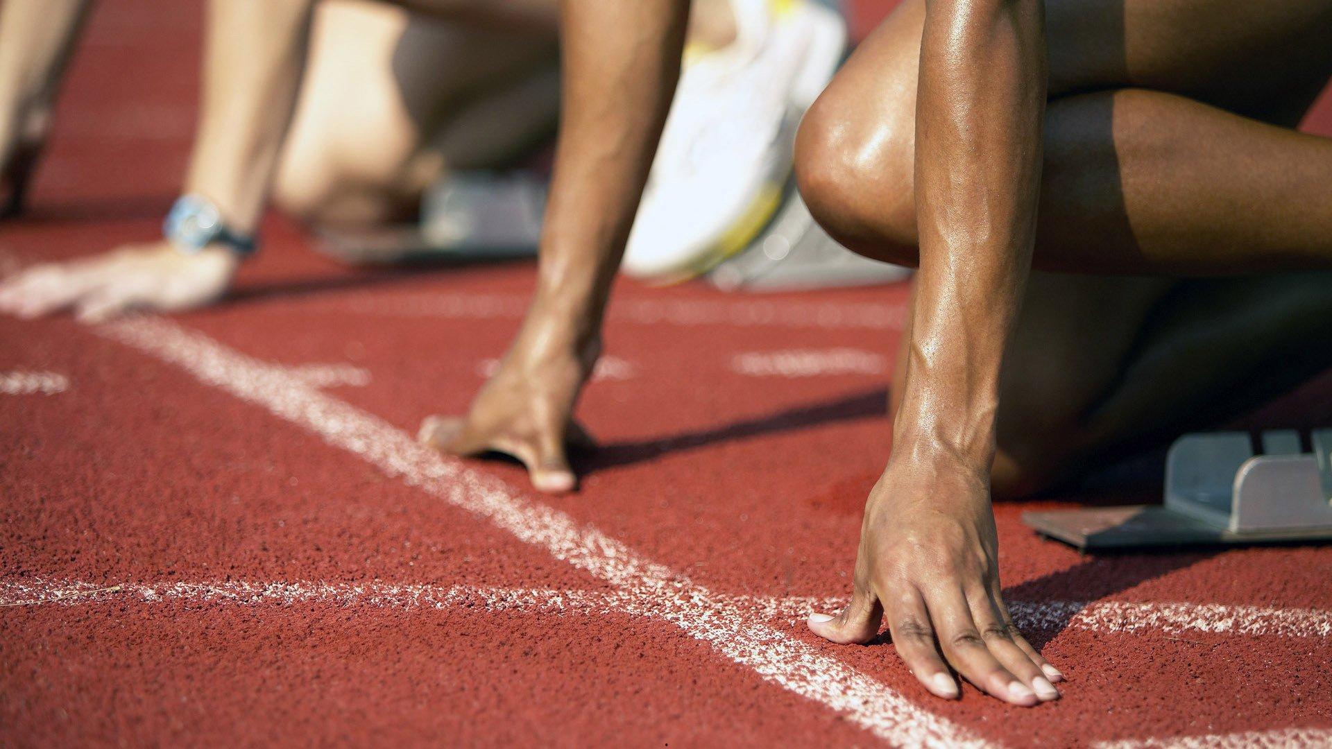 老将缺席训练引关注，科林斯坦言保罗是领袖，今天没他确实安静很多