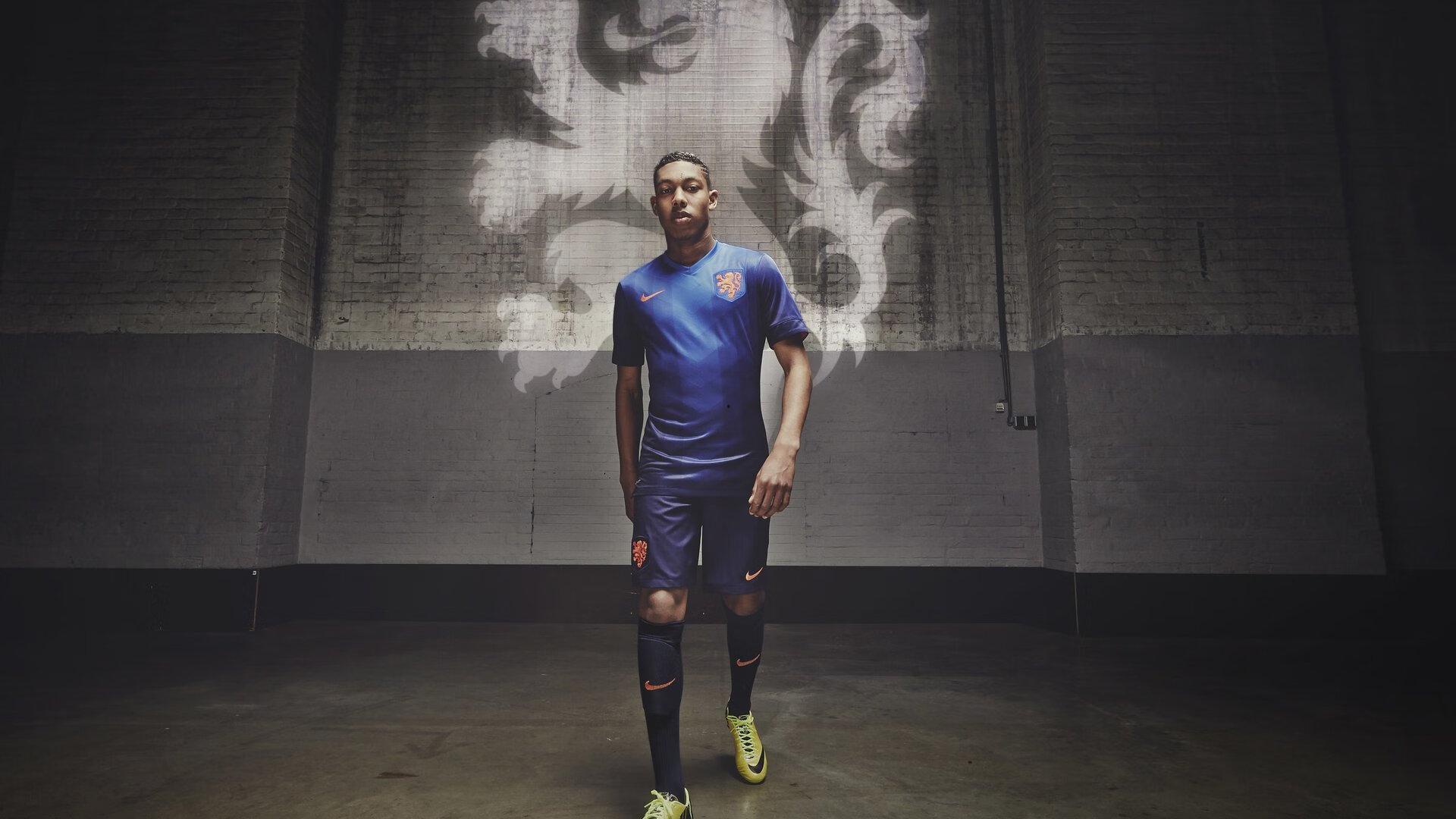 马斯切拉诺坦言穆勒记忆苦涩，展望对决，愿幸运眷顾我方